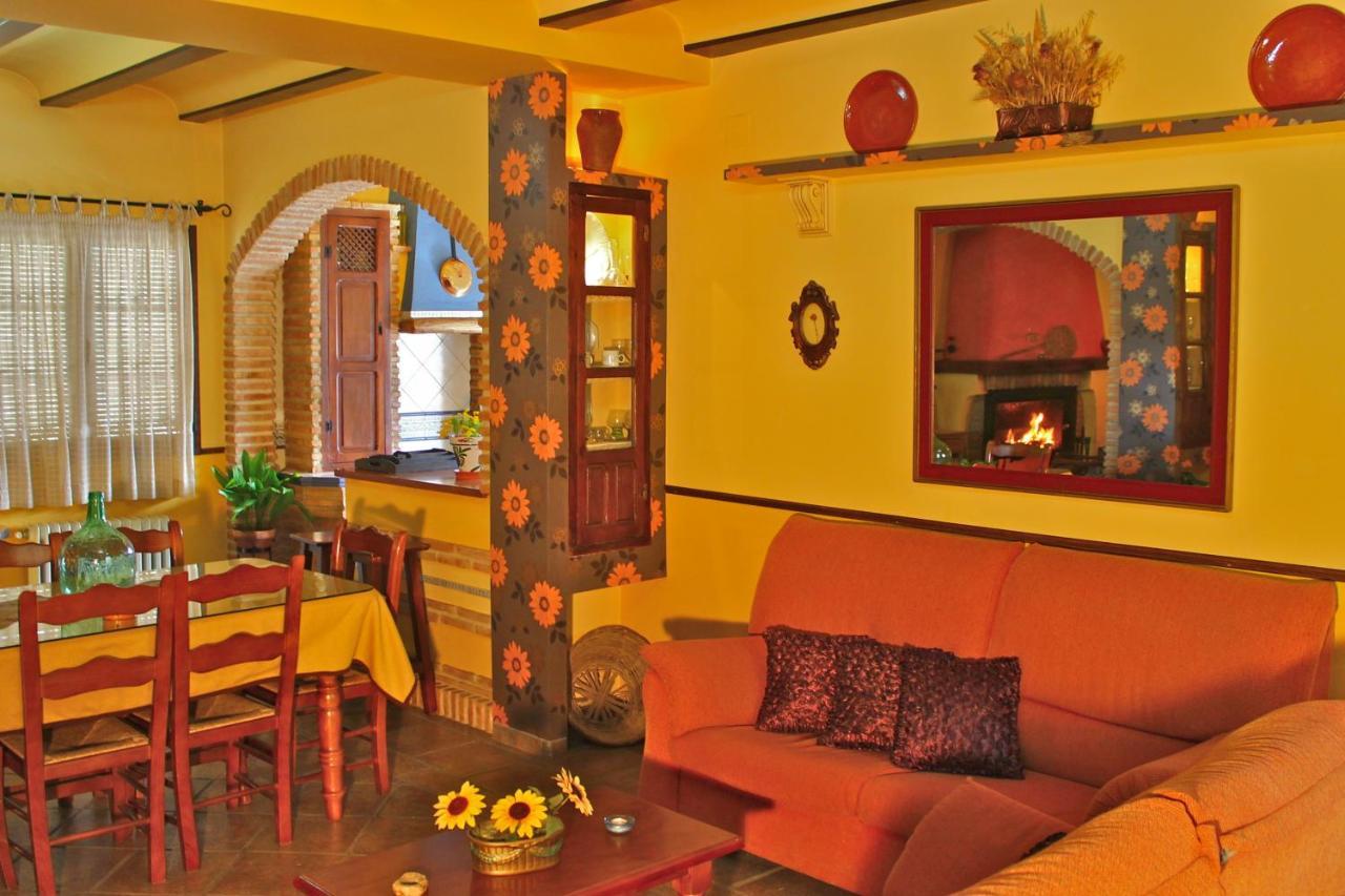 הוילה Carcabuey Casa De La Noria מראה חיצוני תמונה
