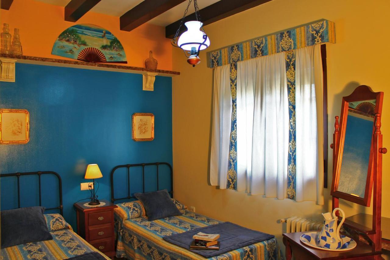הוילה Carcabuey Casa De La Noria מראה חיצוני תמונה