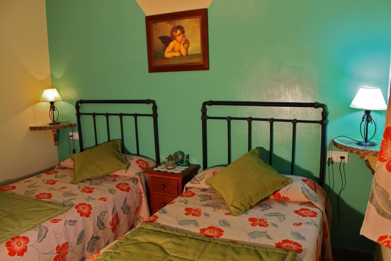 הוילה Carcabuey Casa De La Noria מראה חיצוני תמונה