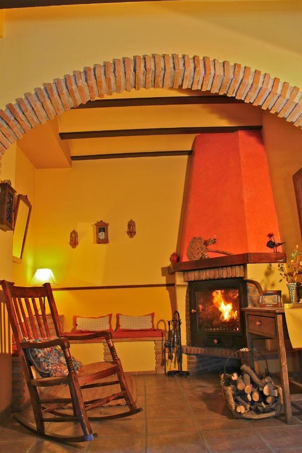 הוילה Carcabuey Casa De La Noria מראה חיצוני תמונה