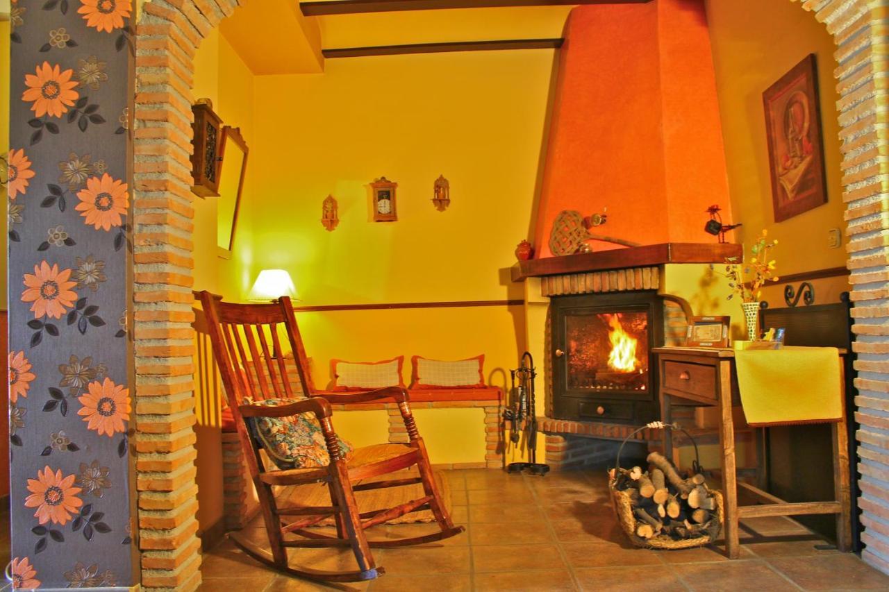 הוילה Carcabuey Casa De La Noria מראה חיצוני תמונה