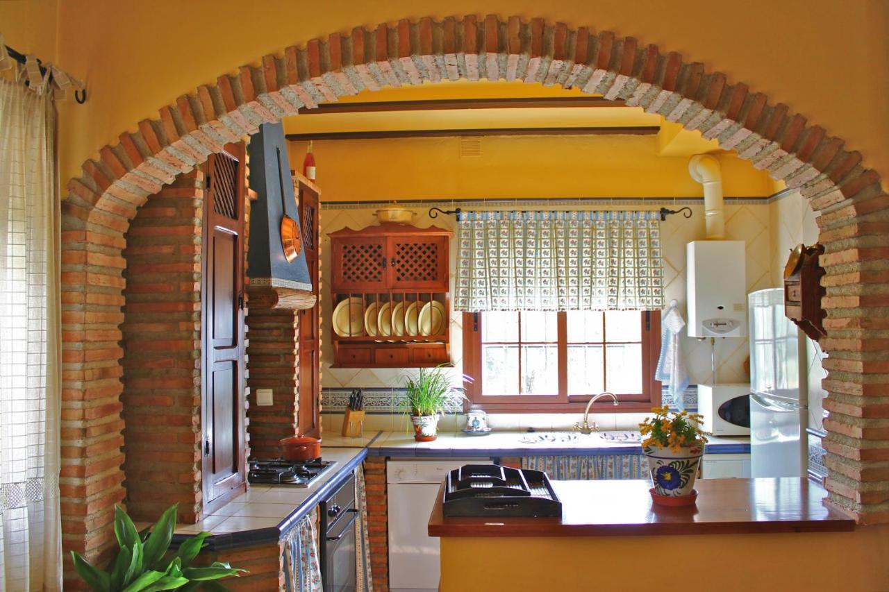 הוילה Carcabuey Casa De La Noria מראה חיצוני תמונה